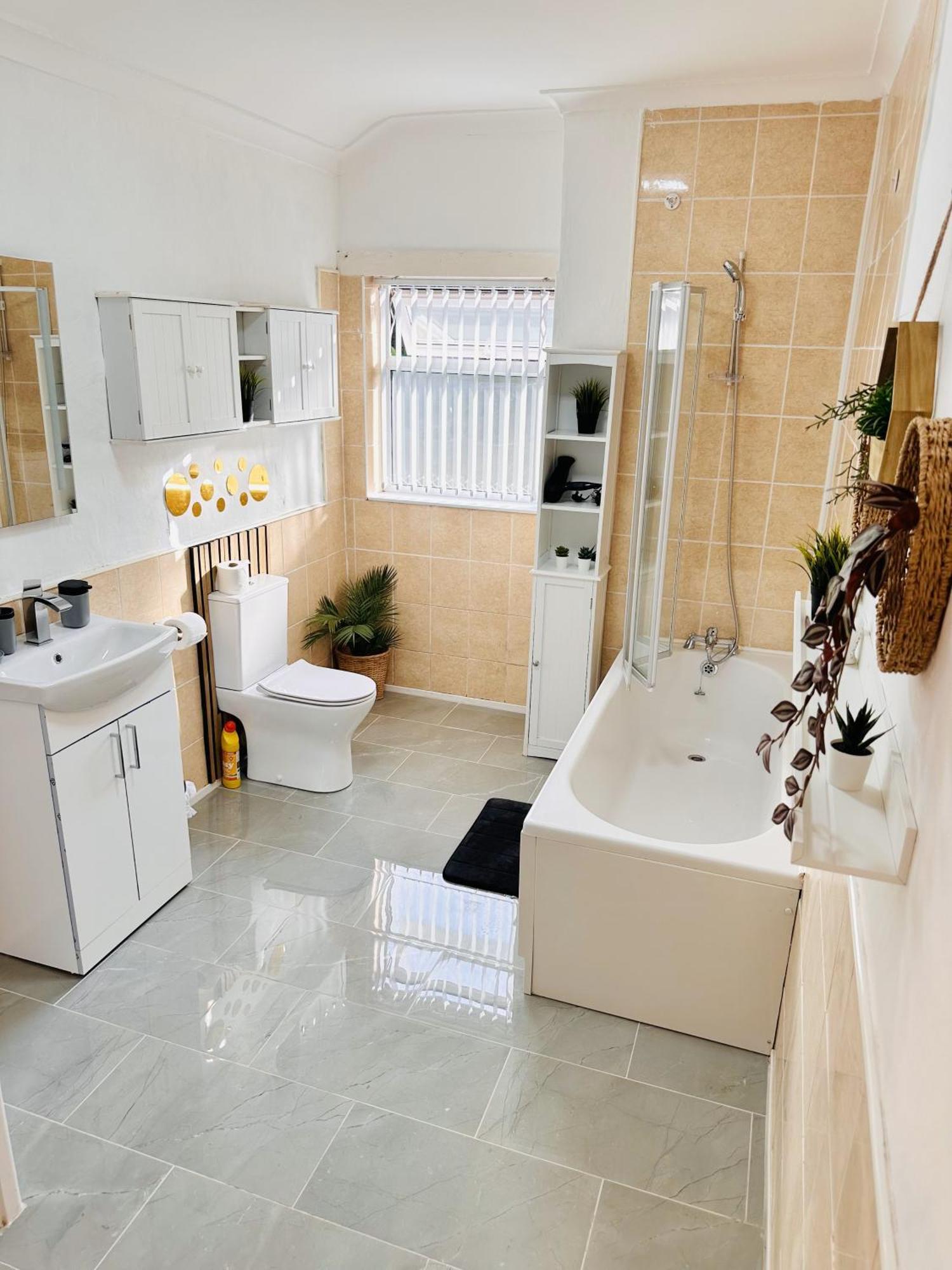 R4 Luxury Studio En-Suite Room In Harborne Lane By Queen Elizabeth Hospital Бирмингем Экстерьер фото
